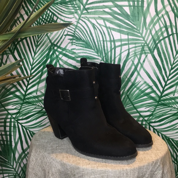 size 11 wide women's ankle boots